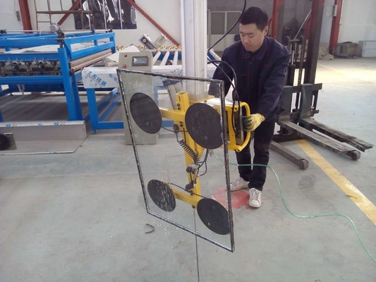 中国电池驱动的伍兹玻璃起重工具与海外工程师服务供应商
